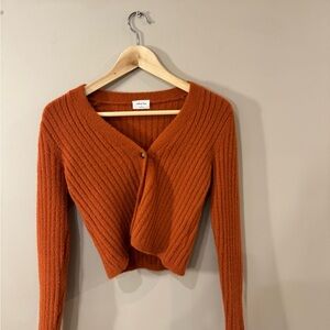 Wilfred V-Neck Sweater in Rich Orange